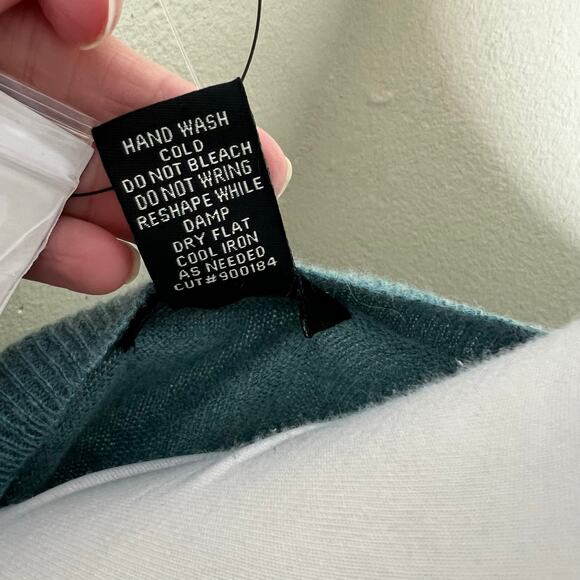 BCBGMaxAzria Sweater XL Powder Blue Plunge Neck Knit Wool Cashmere Angora New - Picture 8 of 8